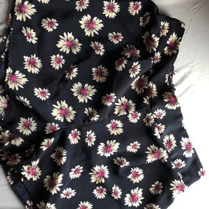 Chiffon floral shorts